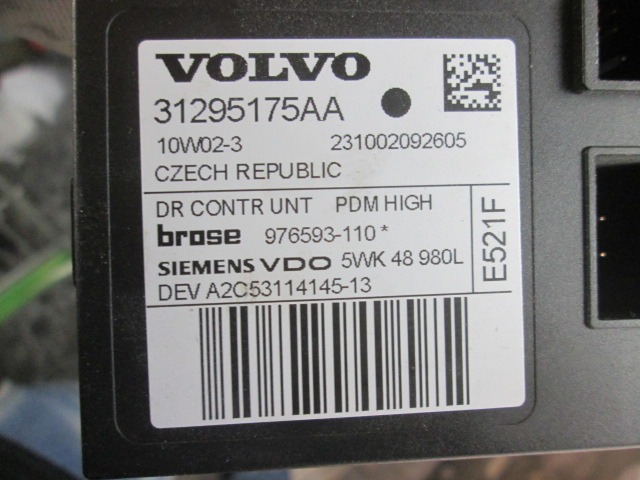 31295175AA MOTORINO ALZA-VETRO ALZA-CRISTALLO PORTA ANTERIORE DESTRA VOLVO V50 2.0 D RICAMBIO USATO