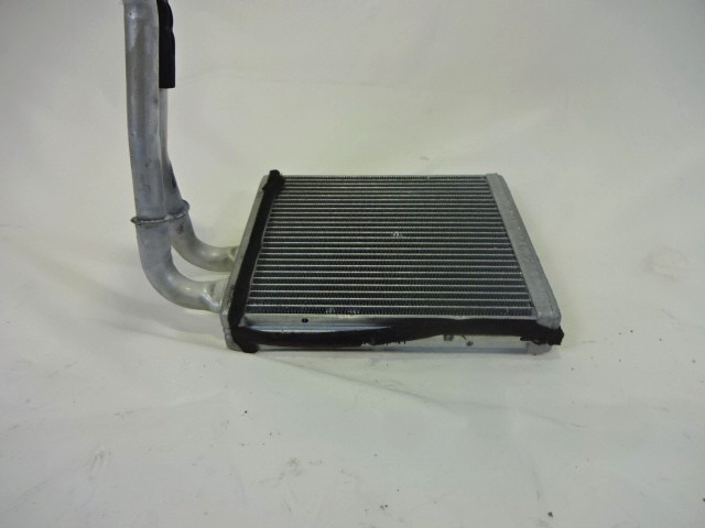 1573046 TERMOSCAMBIATORE RISCALDAMENTO FORD FIESTA 1.4 D 50KW 5M 5P (2008) RICAMBIO USATO 