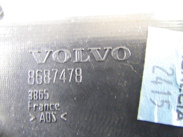 8687478 VANO PORTAOGGETTI TUNNEL CENTRALE VOLVO V50 2.0 100KW 5P D 6M (2005) RICAMBIO USATO 