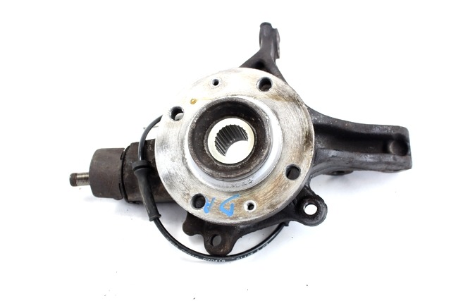 364799 MOZZO MONTANTE FUSELLO ANTERIORE DESTRO CITROEN C4 1.4 B 65KW 5M 5P (2008) RICAMBIO USATO 330798