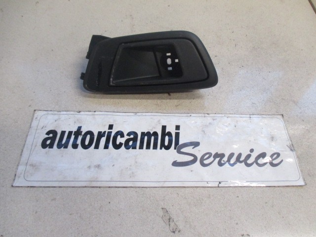 1579287 MANIGLIA INTERNA PORTA POSTERIORE DESTRA FORD FIESTA 1.6 D 70KW 5M 5P (2010) RICAMBIO USATO 